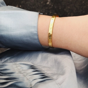 Irregular moon surface hammer texture gold cuff bracelet in 18K gold plated titanium steel