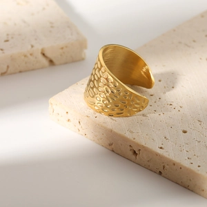 Vintage hammered stainless steel open ring with adjustable band in gold plating
