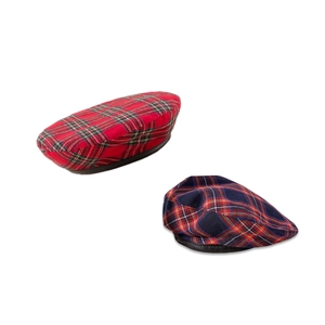 Bérets classiques à carreaux britanniques rouge et bleu marine avec bordure en cuir