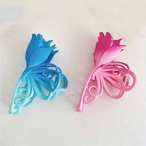 Detail of 11cm matte gradient butterfly hair claw clips with elegant tulip flower design
