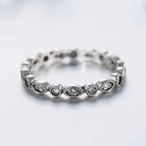 Eternity ring with marquise and round cubic zirconia stones in s925 sterling silver