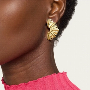 Ginkgo Leaf Stud Earrings 18K Gold Plated Stainless Steel Wrinkled Fan Shape Minimalist Jewelry For Women