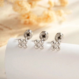 Minimalist Shiny Flower Cartilage Piercing Stud Titanium Steel Copper Screw Back Ear Bone Nail Jewelry