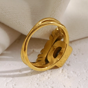 Vintage sun layered ring in 18K gold plated stainless steel with intricate engraving