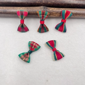 Set of 5 Christmas red and green plaid bowknots for pet accessories and DIY crafts