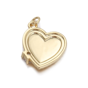 Ciondolo a cuore in oro 18K lucido con cornice a strati e dettaglio in zircone bianco