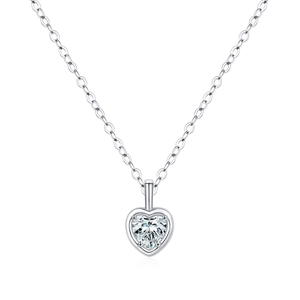 Collier avec pendentif coeur en argent sterling S925 pour femme avec pierre scintillante