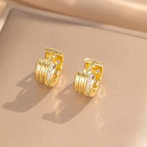 Minimalist double-layer gold-plated hoop earrings with sparkling white zircon stones