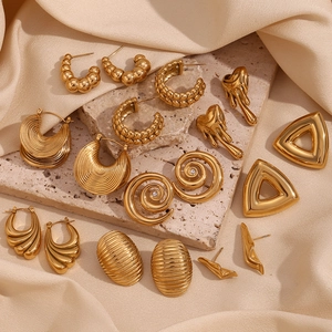 Vintage Stainless Steel 18K Gold Plated Heart Geometric Wave Stud Earrings For Women Hollow Melting Heart Triangle Spiral Fashion Jewelry