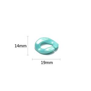 Detail view of 14x19mm mint green acrylic twisted ring link for mask and eyewear chains
