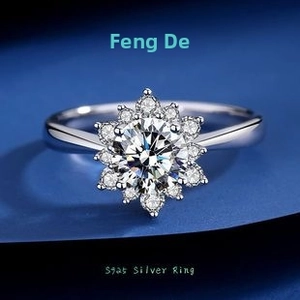 Macro shot of S925 sterling silver ring featuring a sparkling one carat moissanite center