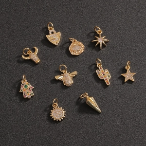 Ciondoli Charms DIY In Rame Placcato Oro Zirconia Animale Cactus Hamsa Stella Occhio Sole Accessori Per Creazione Gioielli