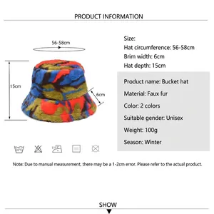 Bob d'hiver en laine d'agneau tie-dye avec guide des tailles indiquant 56-58 cm de tour