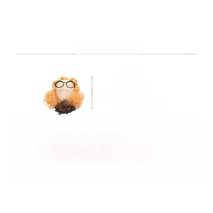 Detail view of handmade cartoon plush brooch showing 6cm compact size and 8.2g light weight