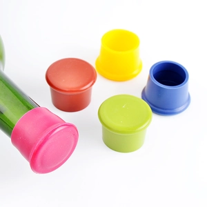 Set of 5 colorful food-grade silicone bottle caps for beer and wine preservation