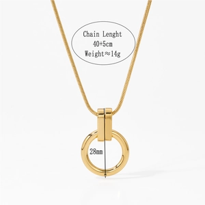 Minimalist gold circle pendant snake chain necklace made of stainless steel for women