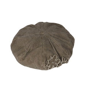 Retro washed cotton pumpkin beret with raw edge flower patches in vintage brown color