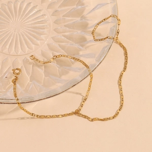 Minimalist 18K Gold Plated Stainless Steel Hand Chain Geometric Pig Nose Chain Hand Harness For Women