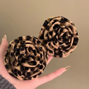 Leopard print fabric flower earrings with retro 3D rose design for women fashion
