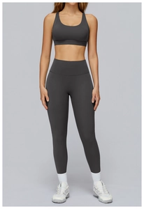 Detailed front view of high-elastic charcoal grey yoga set featuring U-neck sports bra