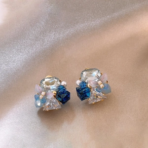 18k gold plated floral cluster stud earrings with crystal butterfly and pearls
