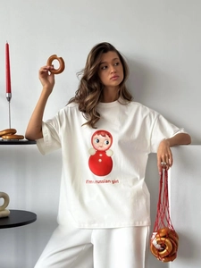 T-Shirt En Coton Pour Femmes Imprimé Poupée Russe Col Rond Coupe Ample Manches Courtes Épaules Tombantes