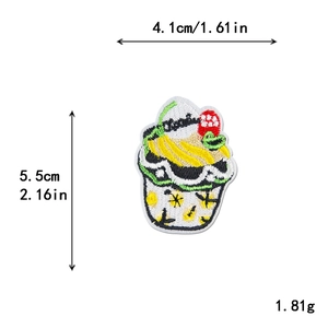 Cupcake embroidered patch for clothing DIY decoration with 5.5cm height and precise stitching