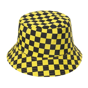 Bob tendance en coton à carreaux jaune et noir pour une protection solaire stylée en été