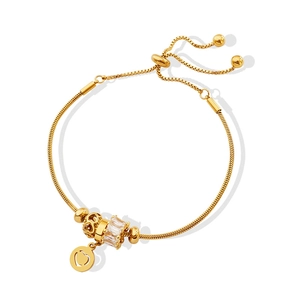 Adjustable 18K gold plated stainless steel bracelet with zircon heart charm and slider clasp