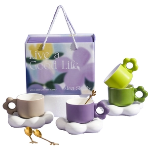 Ceramic coffee cup set with cloud saucers and gift bag in four pastel colors