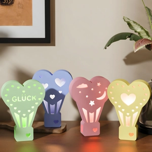 Heißluftballon Silikonformen für DIY Nachtlichter in Pastellfarben mit GLÜCK Design