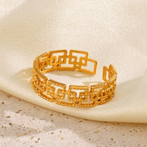 Bague géométrique en acier inoxydable plaqué or 18 carats avec un design ouvert réglable