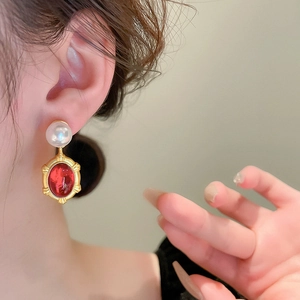 Vintage gold oval earrings with red gemstone and faux pearl in French court style