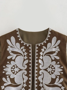 Vintage brown sleeveless vest with white floral embroidery and contrast stitching details