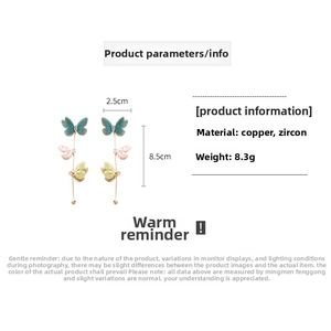 Détails de boucles d'oreilles papillon colorées, dimensions de 2,5cm sur 8,5cm
