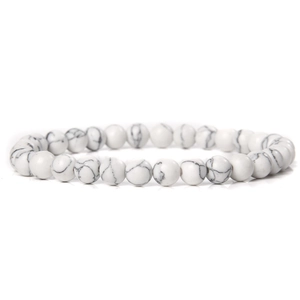 Single strand white howlite beaded bracelet with natural grey marble textures