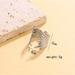 Detailed view of silver feather open ring with size dimensions 2cm height and 1.8cm width