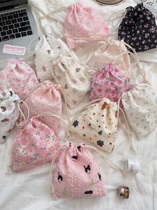 Seersucker Drawstring Storage Bag Portable Lightweight Bubble Fabric Pouch For Makeup Travel Sundries Organizing Cartoon Floral