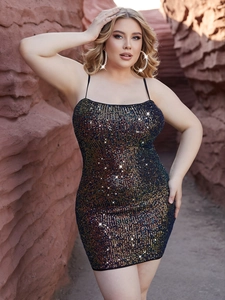Sparkly sequins bodycon mini dress for curvy women against a desert canyon background