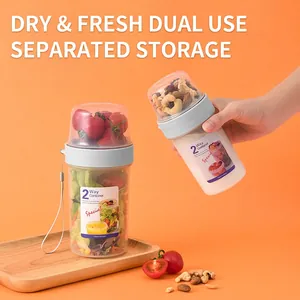Dual-layer portable salad cup with dry-wet separation for yogurt and fruit storage