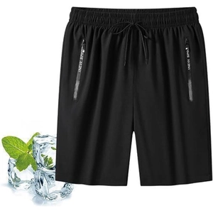 Ademende heren sportshorts van ijszijde in zwart met ritszakken en trekkoord in de taille
