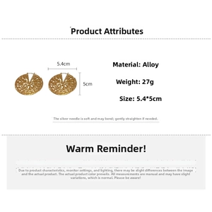 Detailed size and weight specs for vintage gold hollow circular disk earrings