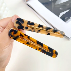 Rectangle tortoise shell acetate hair clips with leopard print and golden alloy spring clips