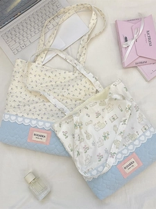 Cute girl print tote bags with floral patterns and quilted hearts for student commuting