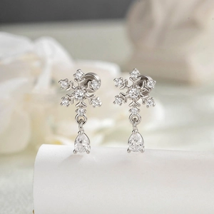 Snowflake Helix Piercing Ear Cartilage Stud Copper With Micro Inlaid Zircon Water Drop Pendant Elegant Jewelry Silver Color