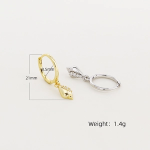 S925 silver conch hoop earrings with shell drops and cubic zirconia in gold and silver