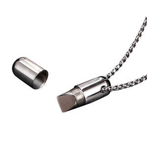 Collier Pendentif Capsule Acier Titane Outil Ouverture Colis Bijoux Hip Hop Pour Hommes Femmes