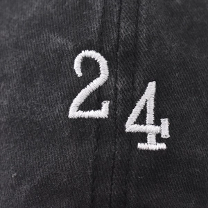 Casquette de baseball délavée noire vintage avec numéro 24 brodé et texture sergée