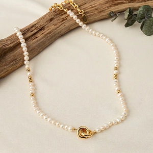 French Retro Freshwater Pearl Necklace For Women Gold Plated Copper Interlocking Double Ring Pendant Choker Jewelry Gift