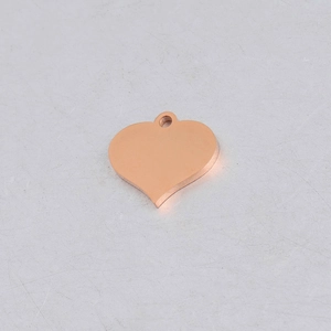 Ciondolo a cuore in acciaio inossidabile oro rosa lucido per la creazione di gioielli DIY
